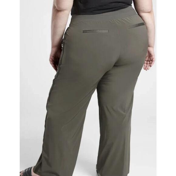 Athleta Plus Nolita Wide Leg City Pants Mountain Olive Size 20 - Picture 3 of 10